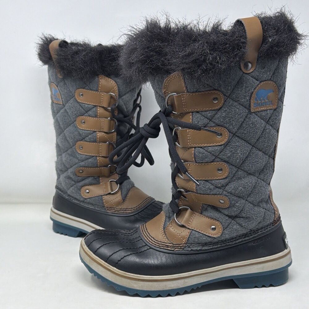 SOREL Winter Carnival Womens 7 Gray Quilted Faux Fur Waterproof Boots NL2113
